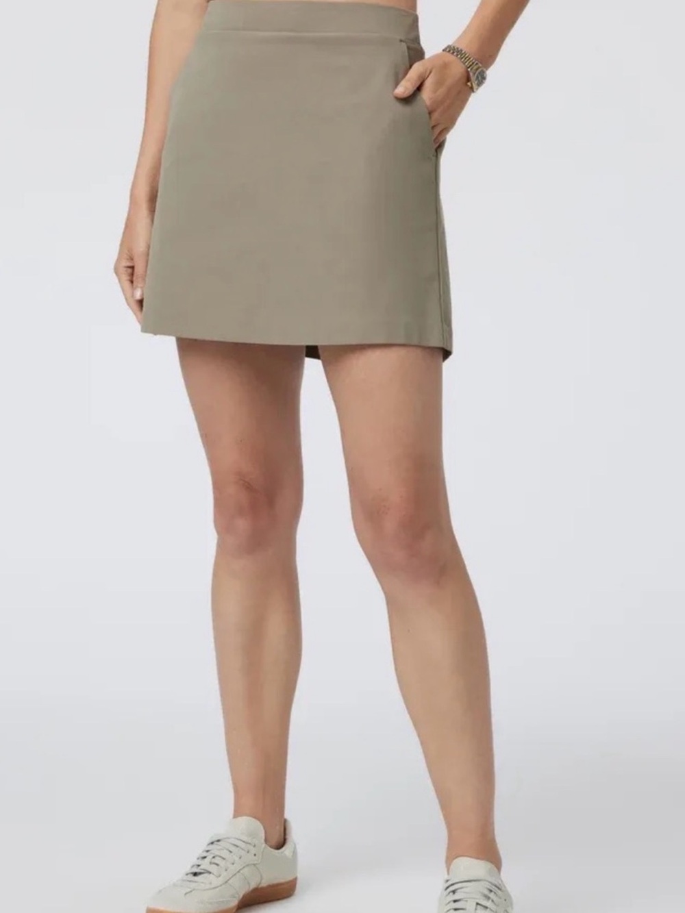 Vuori Meta Skirt with Built-In Shorts Large